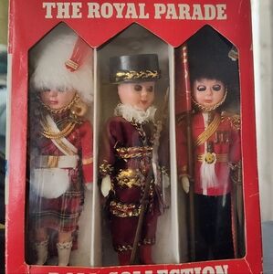 Royal Parade Doll Collection Set